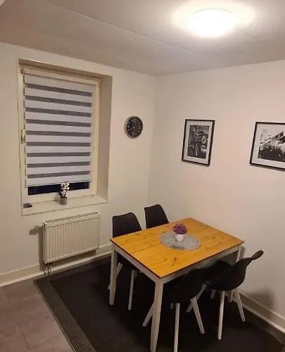 Apartment/wohnung Netflix+prime كريفيلد